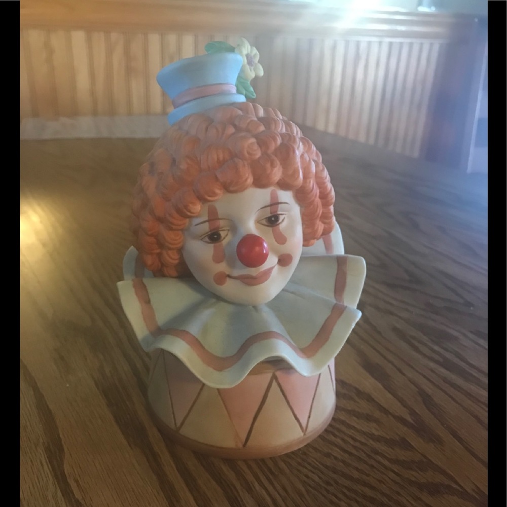 ♥️♥️Enesco Musical Clown♥️♥️Final Price